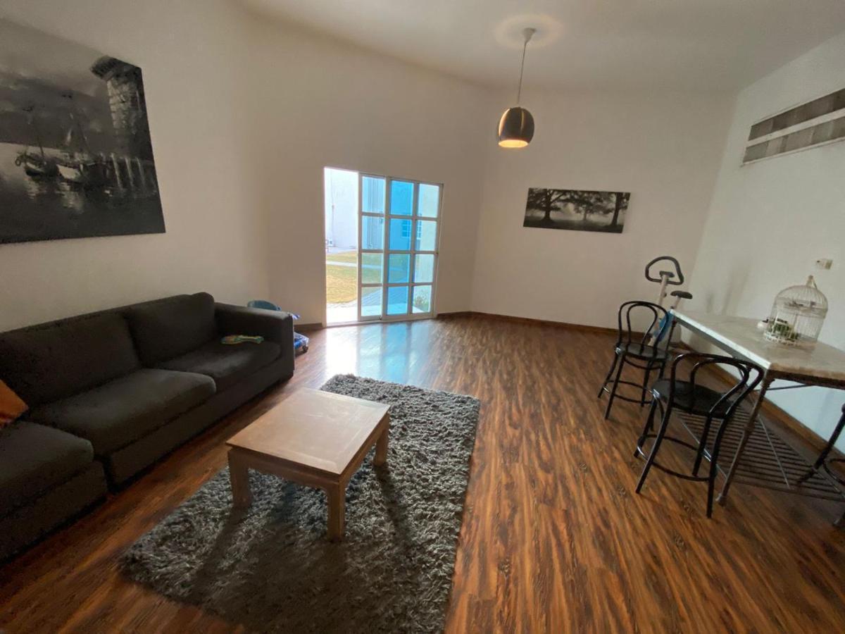 Comfortable Private Rooms In Compound Housing Dubai Exterior foto